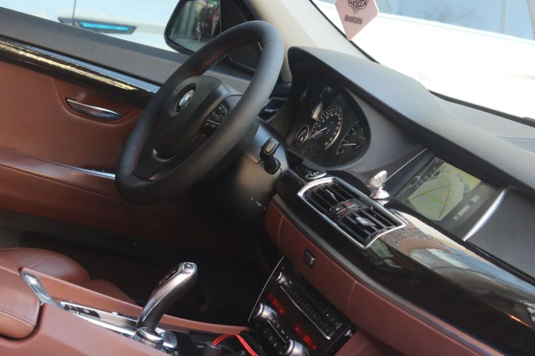 怪兽修车：翻新一辆11年破烂不堪的宝马GT，车况不忍直视