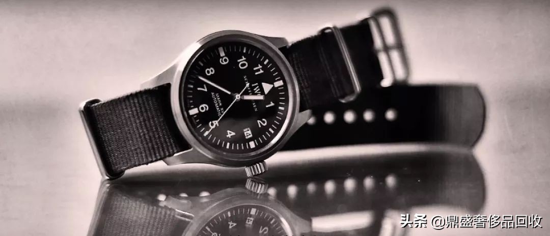 IWC万国“看家款”飞行表——马克家族大揭秘