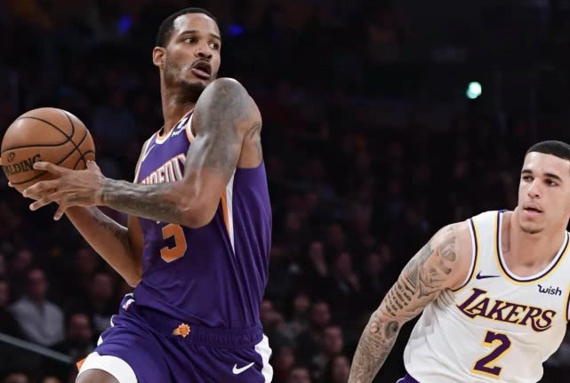 火箭背水一战扳回一城,莫雷火箭最新引援消息