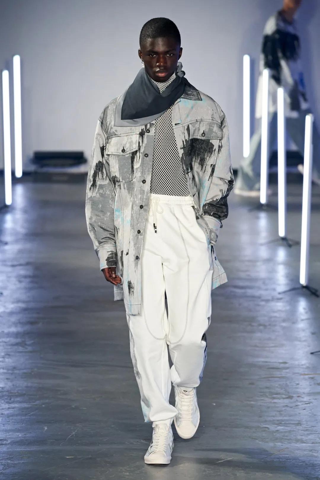 2019最流行的牛仔,总有一款牛仔让你肆意洒脱又时尚