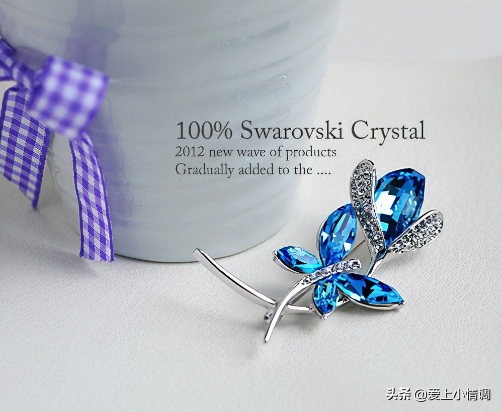 施华洛世奇胸针有logo,施华洛世奇胸针说明