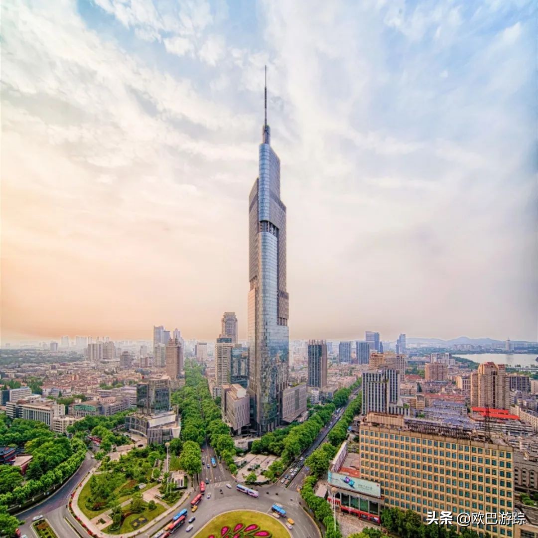 南京金陵城全景,南京金陵酒店新楼有多少米高