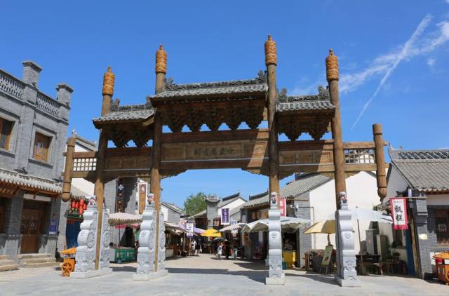 西安白鹿仓欢乐世界,西安曲江极地海洋馆旅游攻略