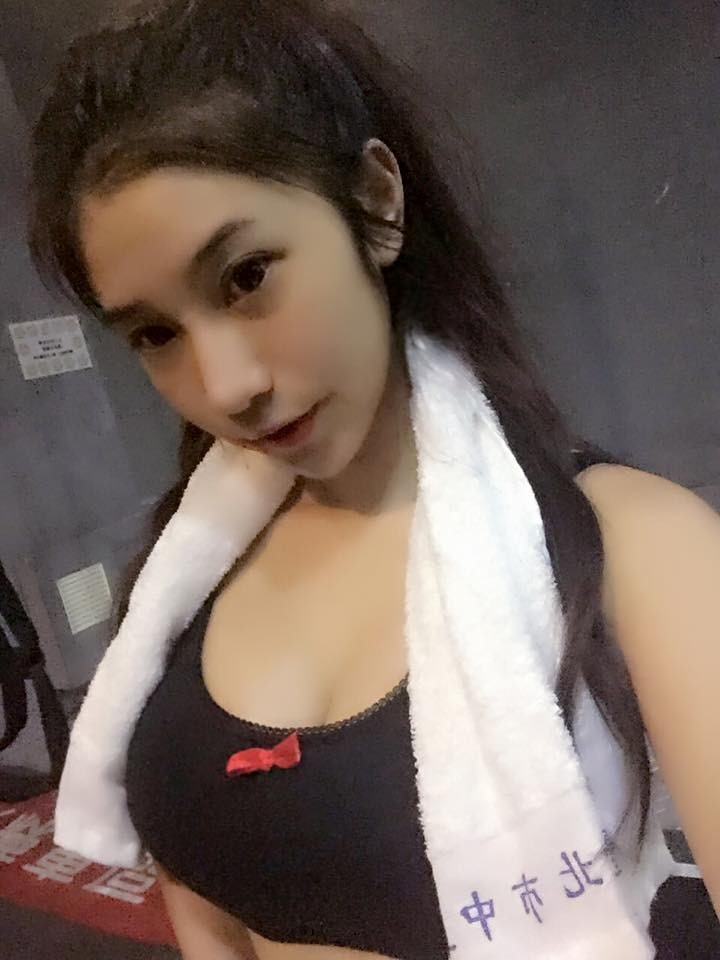 十大顶级身材健身女,美得令人窒息的40岁健身女神