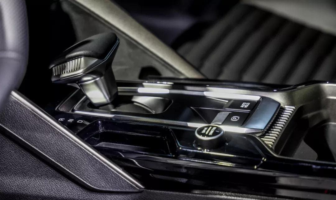 “ACE”，绝非浪得虚名｜起亚智跑：携“天花板”级动力强势回归