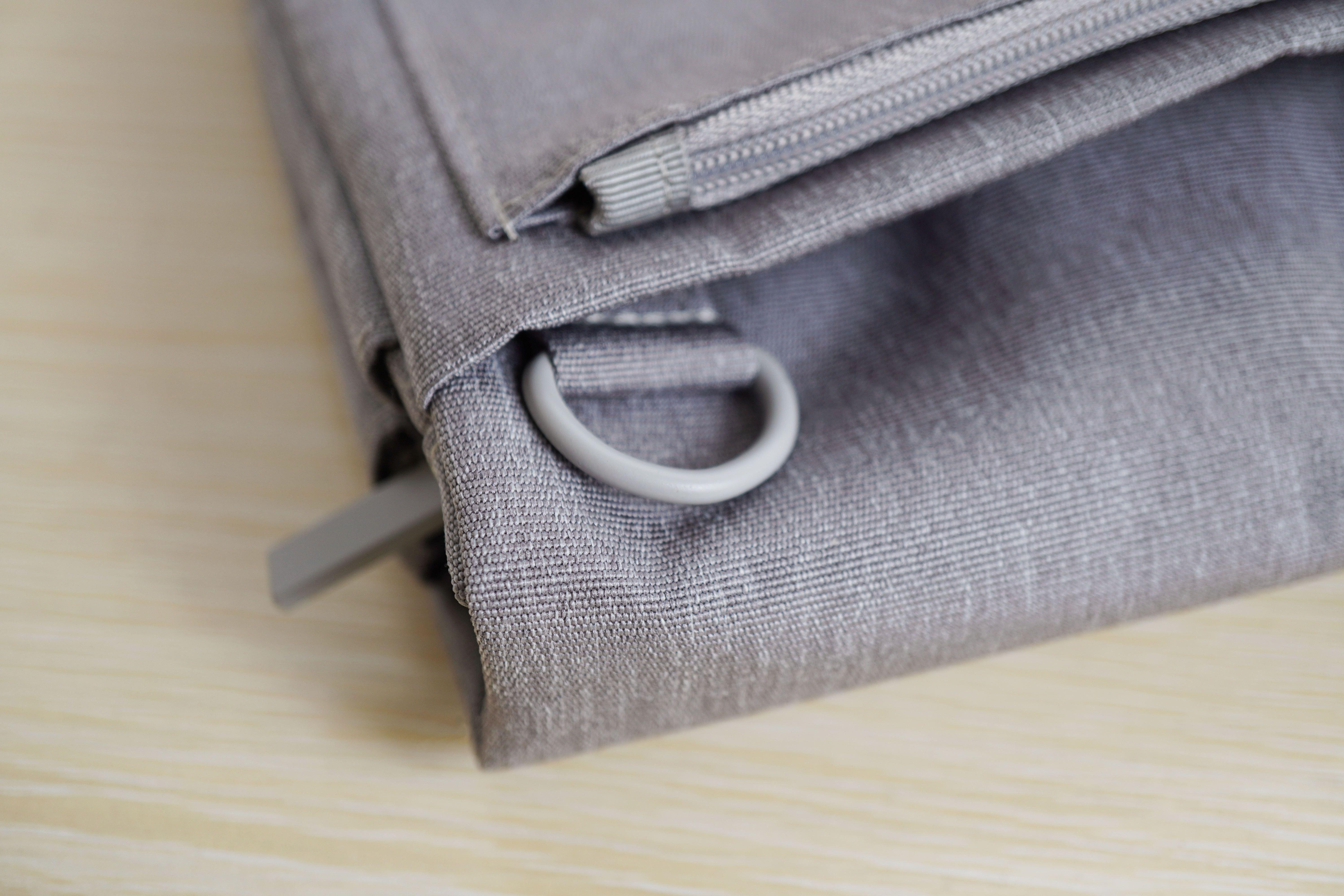 日式清新，便捷随身—elecom宜丽客数码收纳平板包SC01