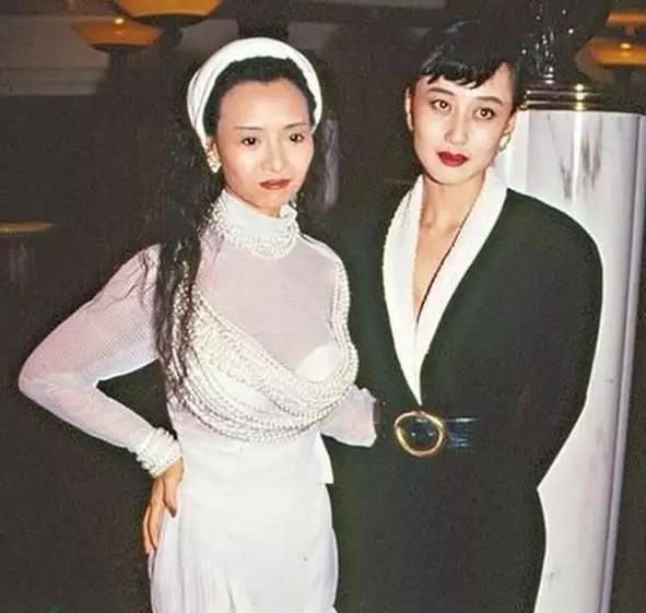 *子楣叶**：不脱衣服拍三级，还为此损失一千万？为何还被人骂不要脸