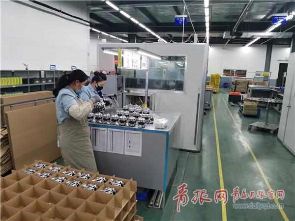 疫情冲击及时转型即墨这家企业订单已排满整个4月份