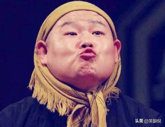 岳云鹏谈自己台上和台下的不一样,岳云鹏在节目说自己的经历