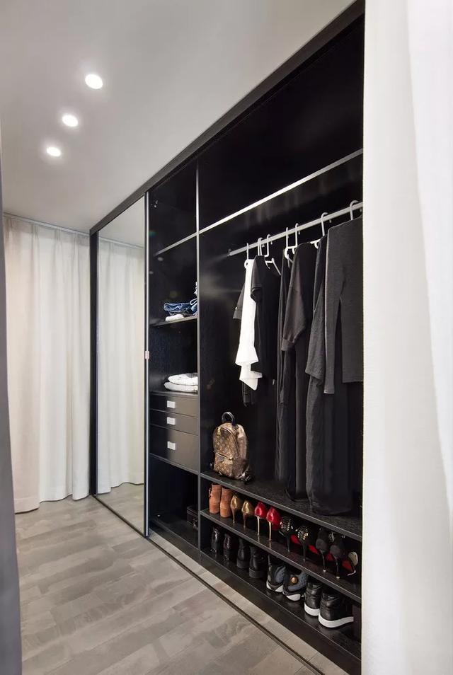 比较实用衣柜尺寸图,2023衣柜最新款大全图