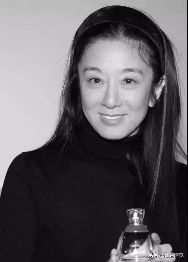 婚纱女王王薇薇生活态度,王薇薇婚纱女王