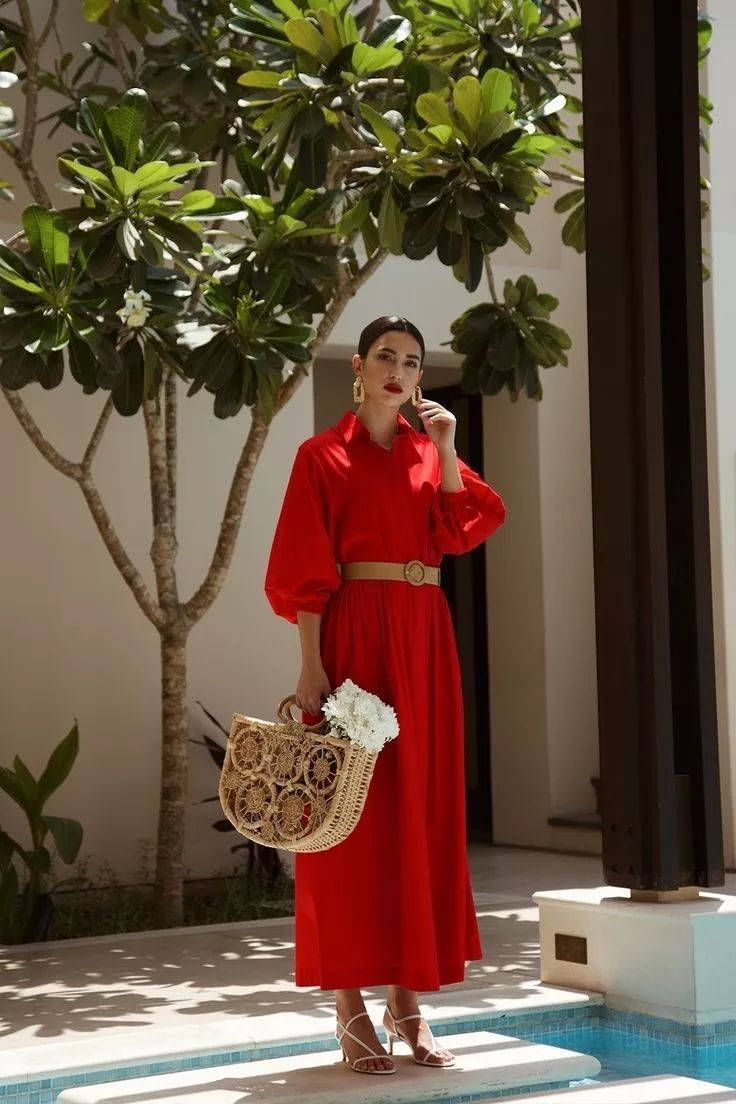 40岁女人不能穿花裙子吗,40岁女人不要穿这4种衣服