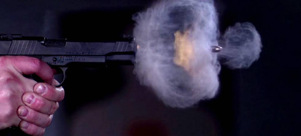 防弹衣怎么防子弹的,防弹衣能抵挡几个子弹