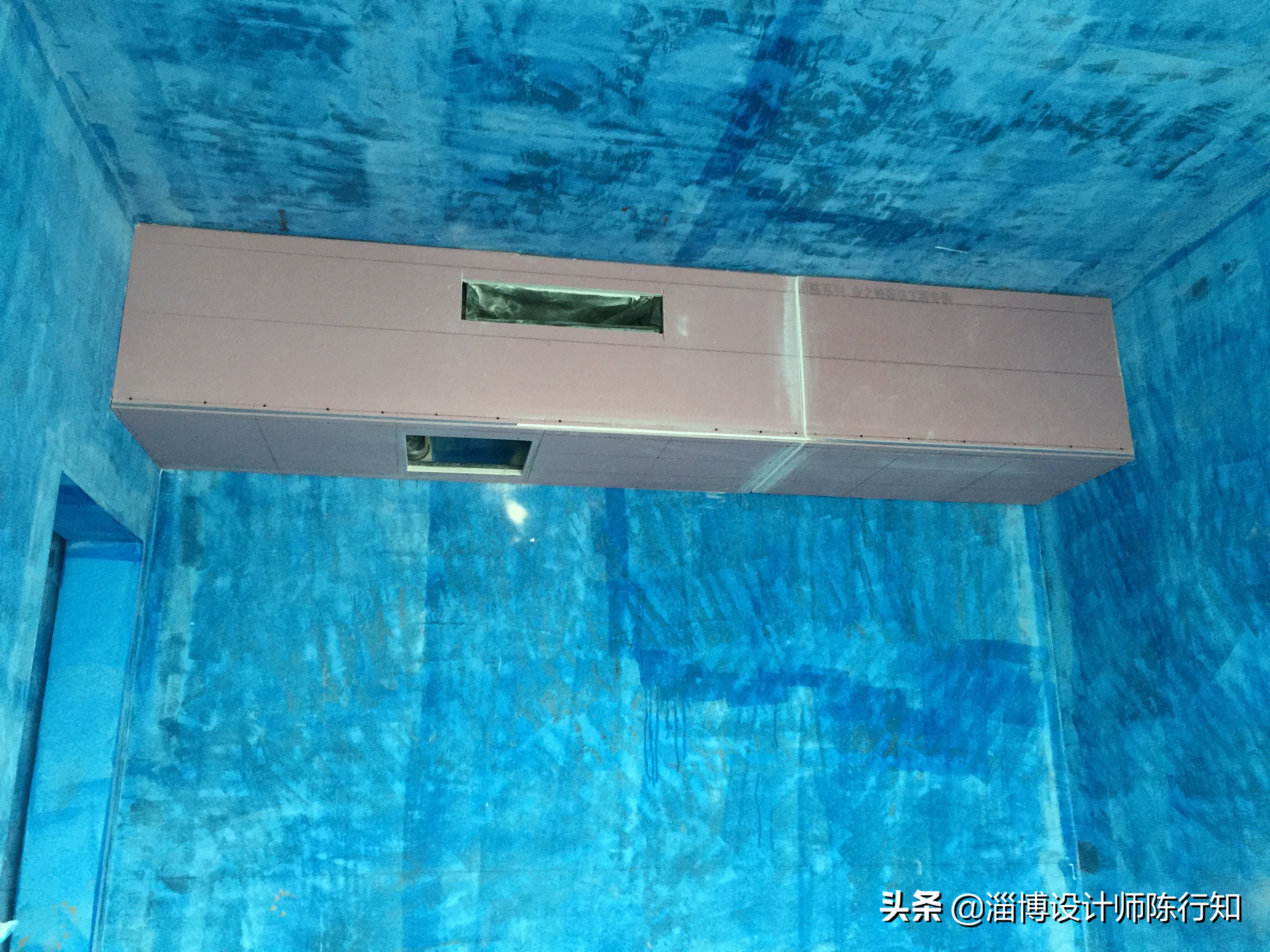 木龙骨与轻钢龙骨哪个更容易开裂,轻钢龙骨注意事项