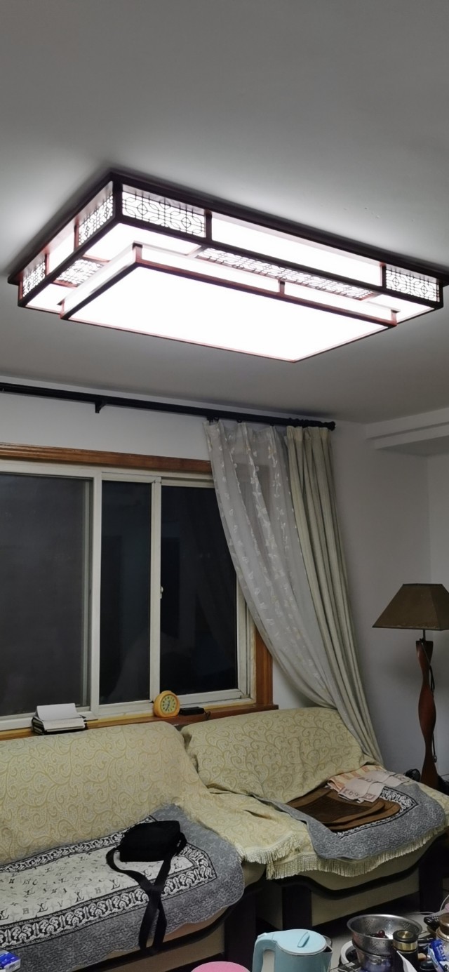 自己动手旧墙面翻新粉刷,自己粉刷旧房子全过程