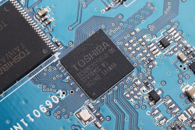 怎么做固态硬盘单独检测,固态硬盘怎么用笔记本测试