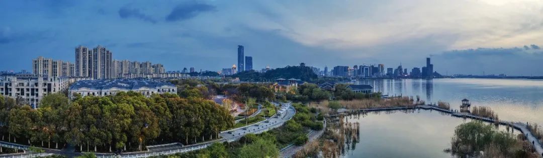 镇江现在是一个什么样的城市,镇江战略地位