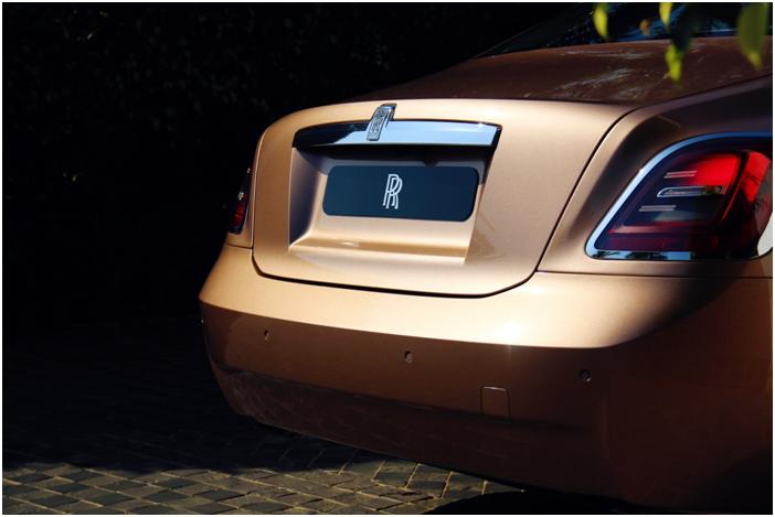 试驾劳斯莱斯古思特新款,新款劳斯莱斯古思特沉浸式体验