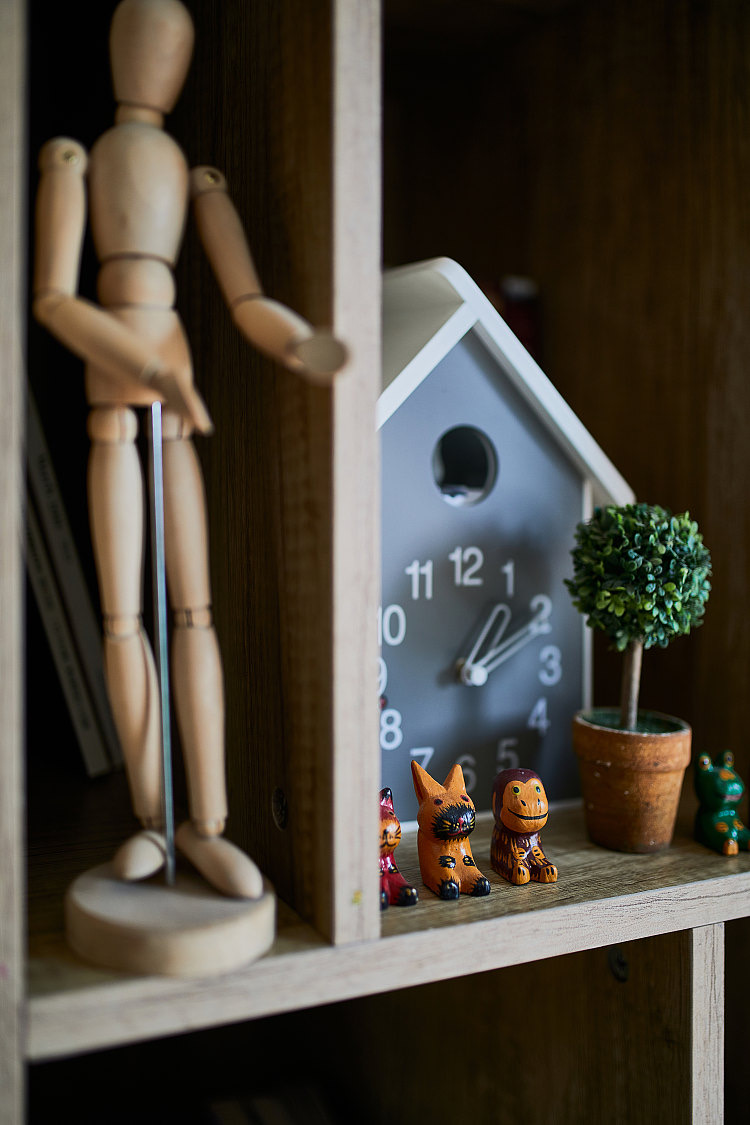 家里垃圾堆多,家里都是垃圾杂物