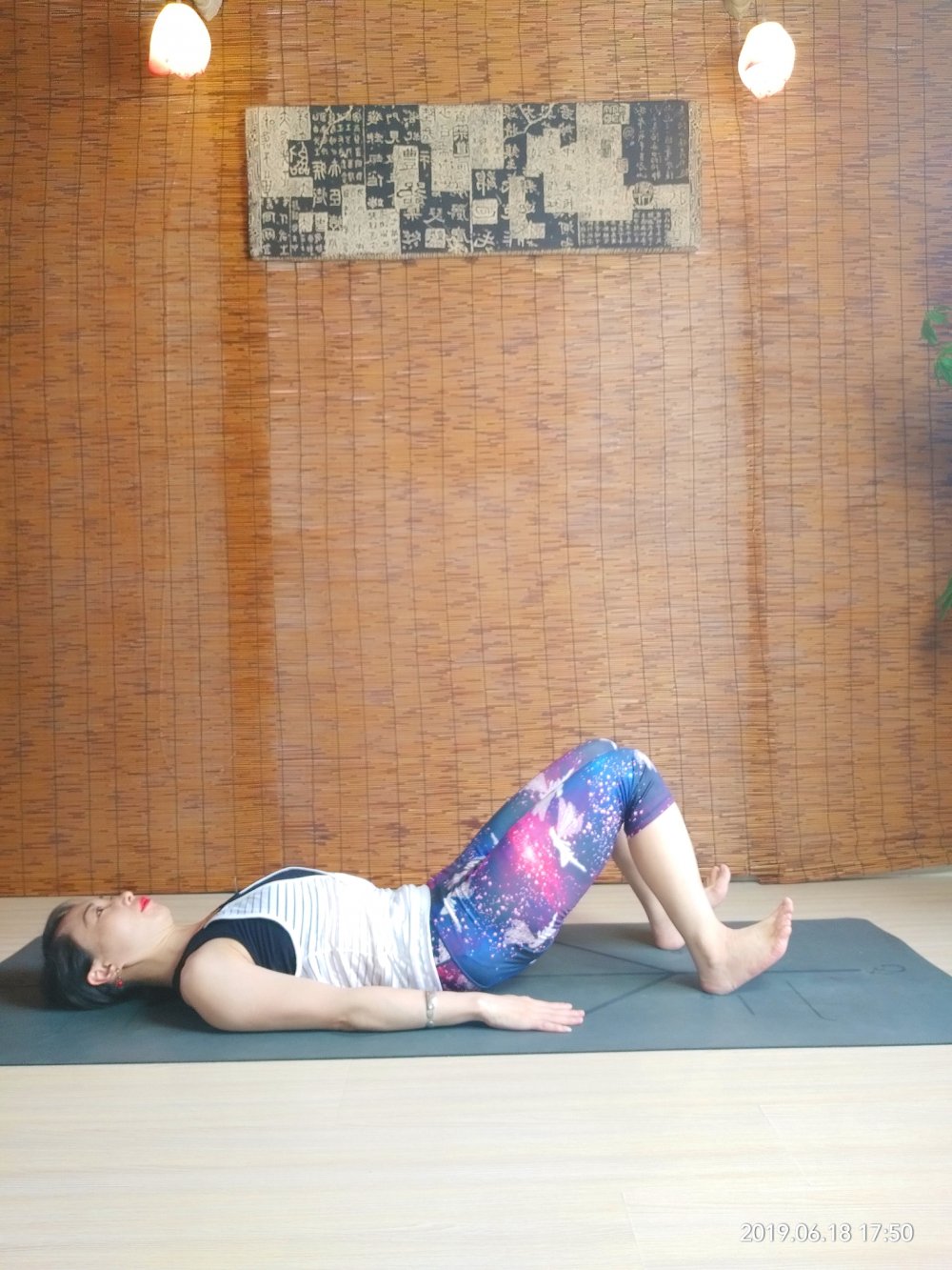 肋骨外翻、腹肌虚弱，这样呼吸，效果更好