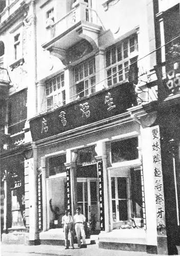 武汉最新最火的小吃一条街,武汉有一条街火了