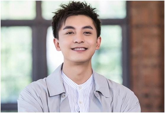 李佳航怒了！公开在社交平台上骂人，却别网友叫好？