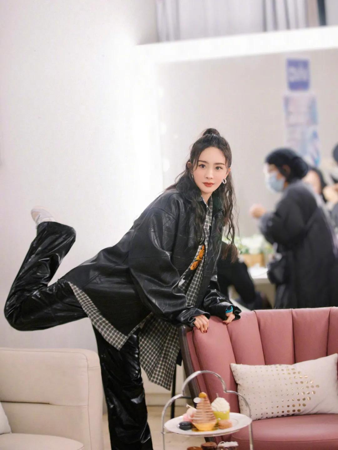 时髦精常穿的单品,时髦精都在穿什么秋款