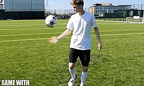 学足球是先练颠球还是先练球感,足球颠球能提升球感吗