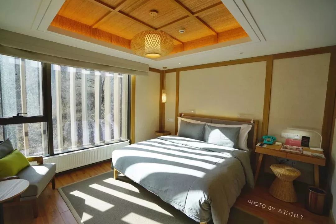 古北水镇可容纳50人团建民宿推荐,古北水镇自由空间精品民宿