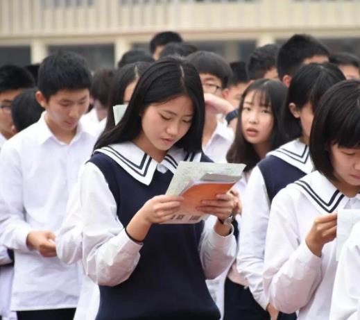 中考考了350分上哪个高中,中考考了300分该怎么办