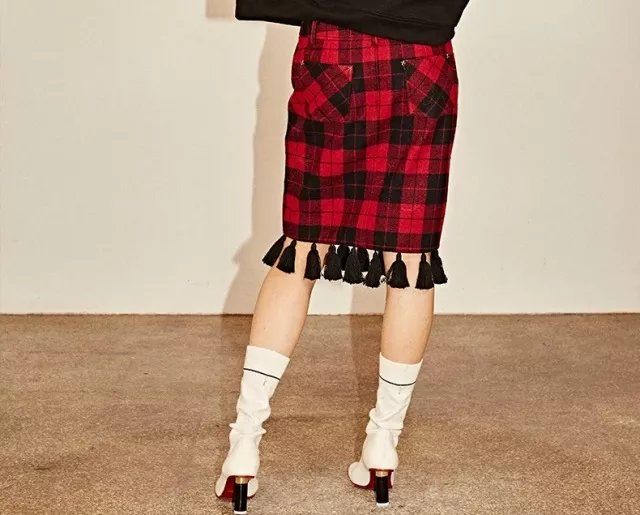 秋冬的裙子这样穿才好看,冬季裙子穿搭女2020高级感