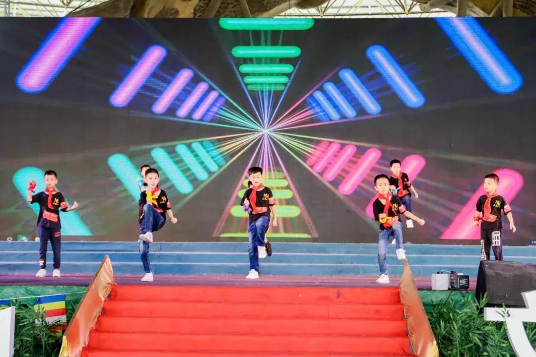 欢度六一共同成长,欢度六一儿童节