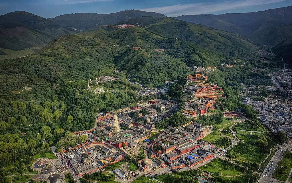 去五台山旅游的意义,常去五台山的十大好处