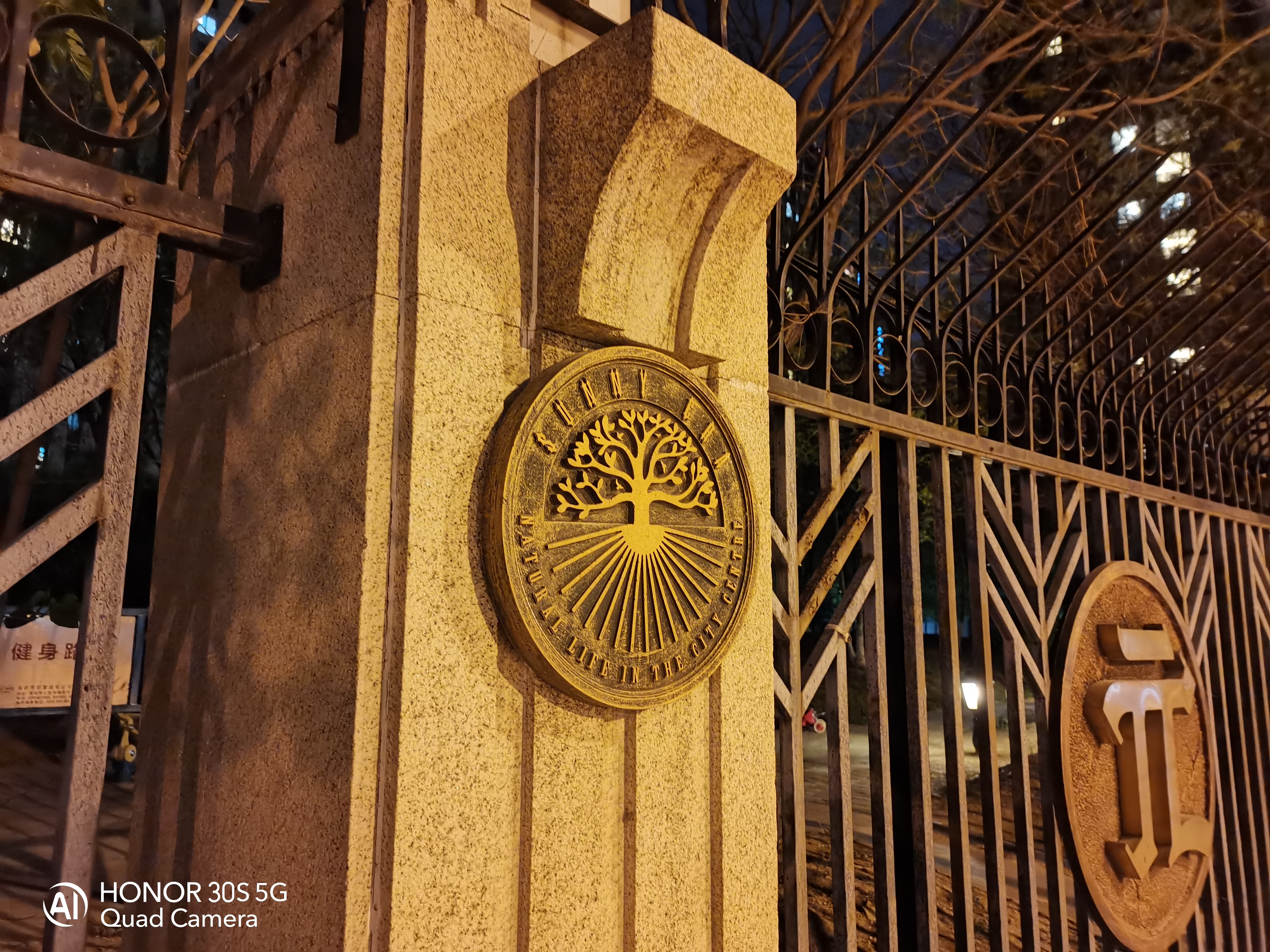 荣耀热门五款机型拍照对比：分别是Play4T/X10/30S/30/30Pro