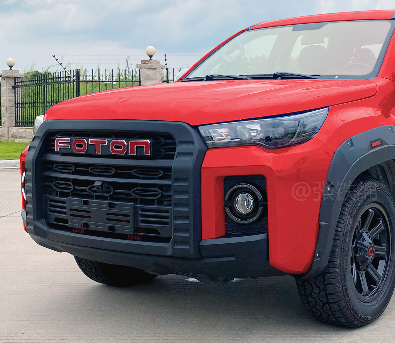 福田汽车皮卡最新款,福田大将军g9皮卡2023和2022的区别