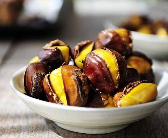 这才是糖炒栗子好吃的做法,水煮板栗最简单的家常做法