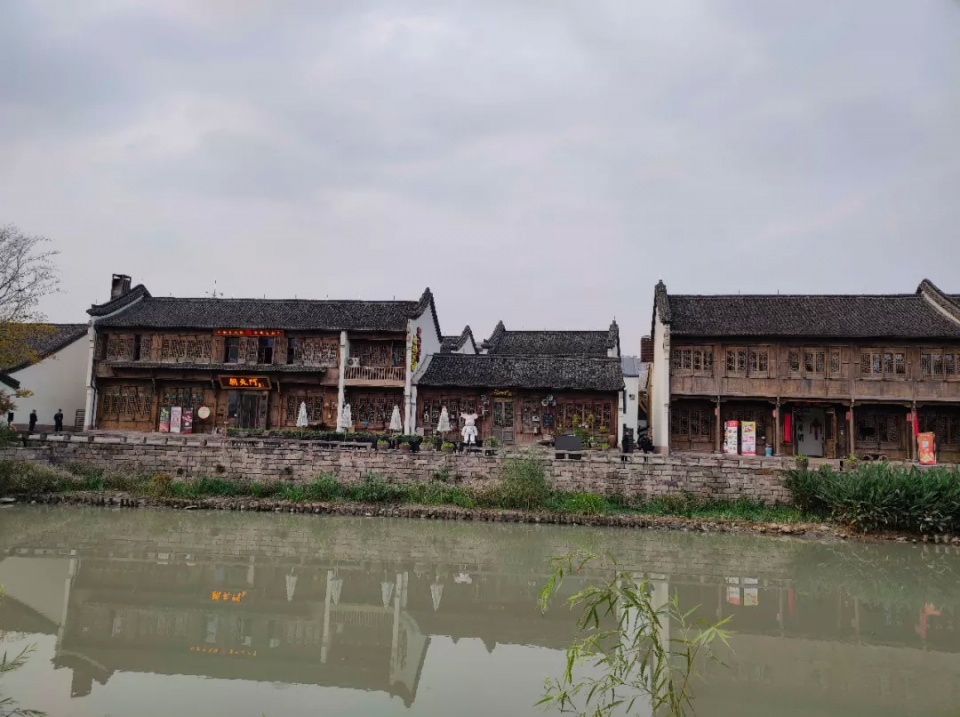 灏忕背cc9pro瀵规瘮灏忕背10pro,灏忕背cc9pro鎷嶇収璇勬祴瑙嗛