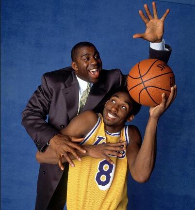 湖人下赛季的阵容能与快船抗衡吗,魔术师评价湖人夺冠