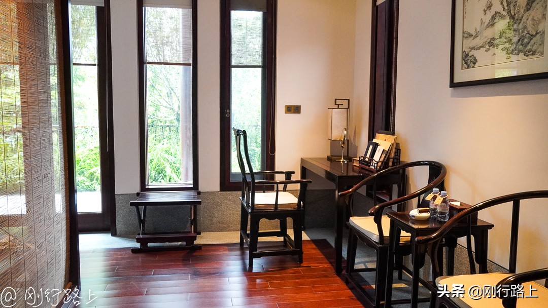 这个假期去哪玩会好一些,来禅泉酒店体验慢生活