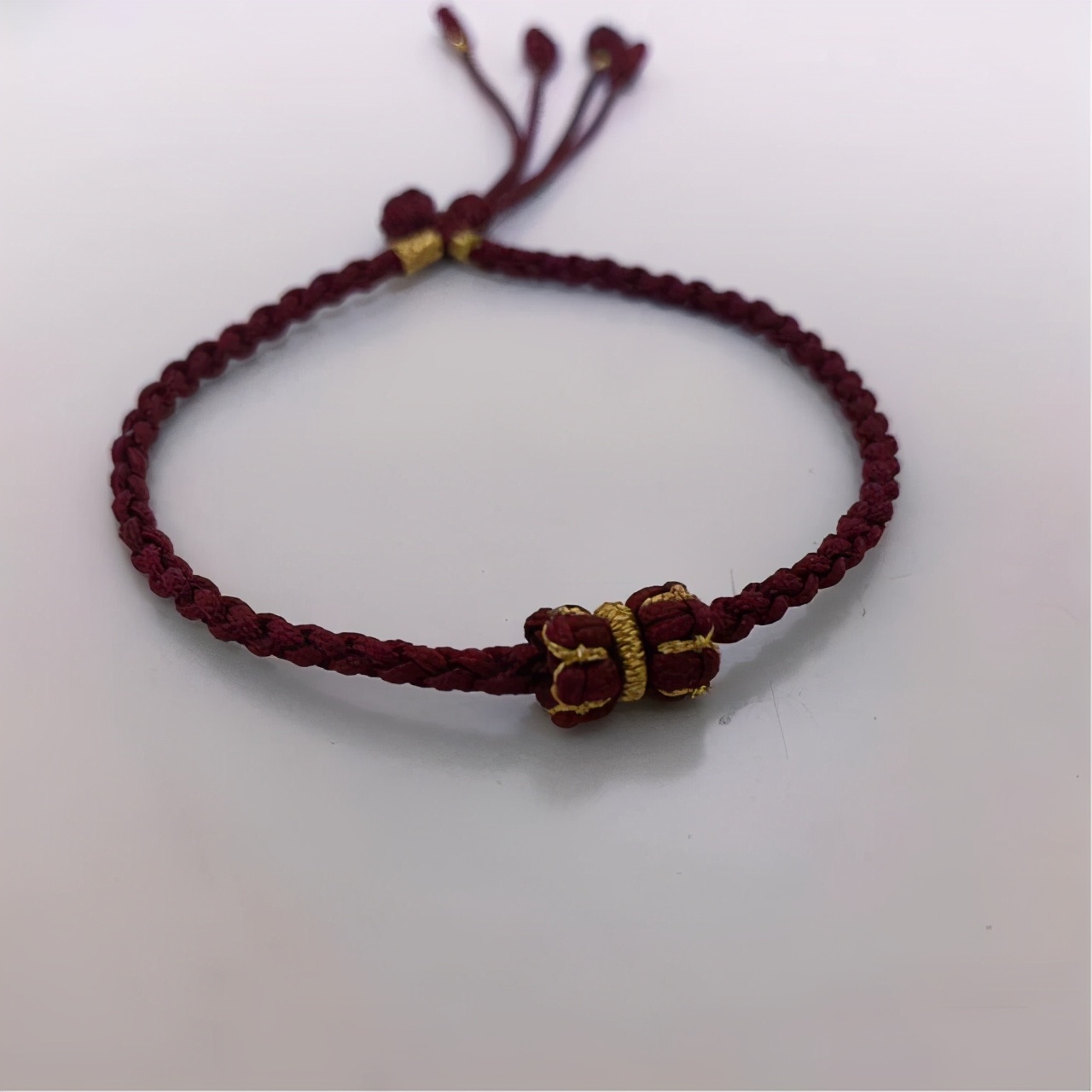 粗鞋带可调松紧绳结打法,项链活绳结可调松紧步骤