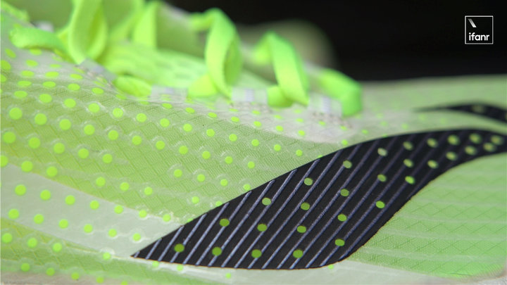 李宁飞电跑鞋的区别,李宁跑鞋飞电3cvs赤兔6pro