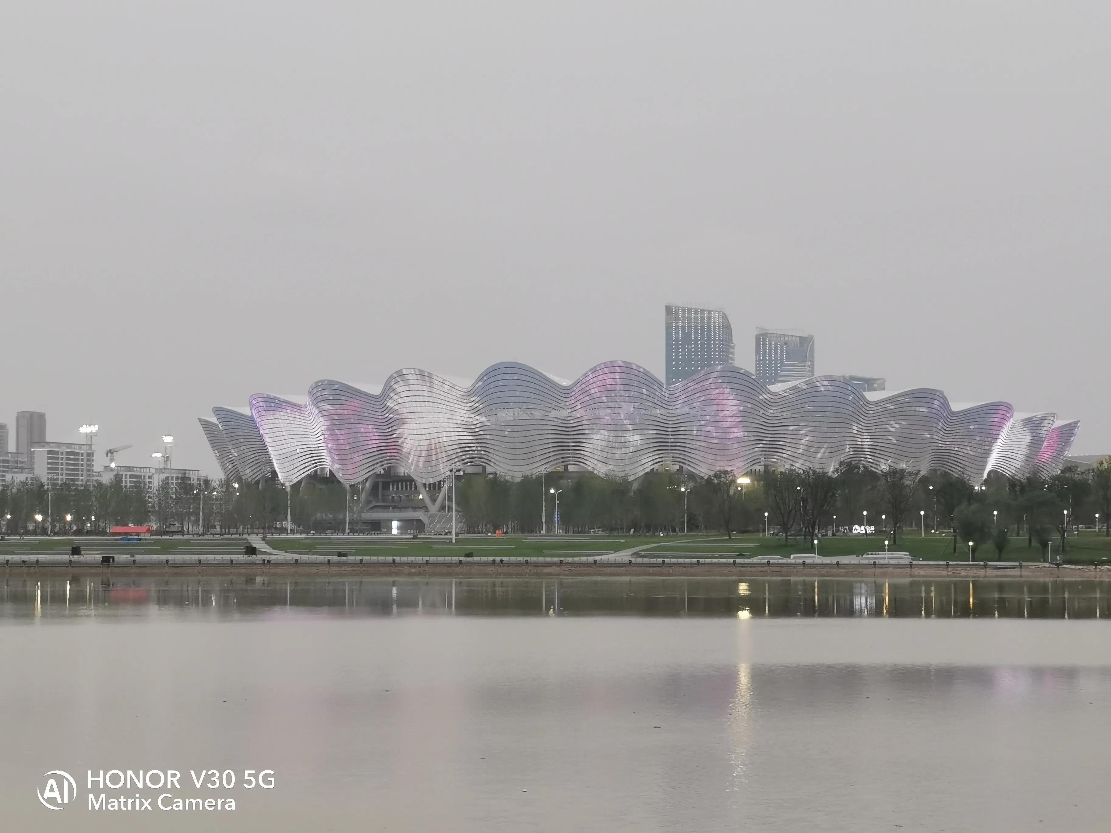 房车游湛江海东奥体中心,奥体中心附近一日游攻略