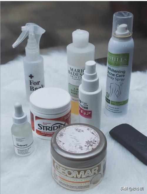 背部起痘怎么解决小妙招,背部祛痘护理过程