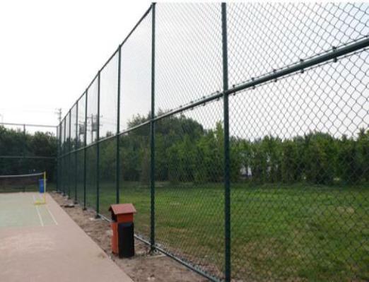 体育场围栏如何选择,体育场的围栏是怎么做的
