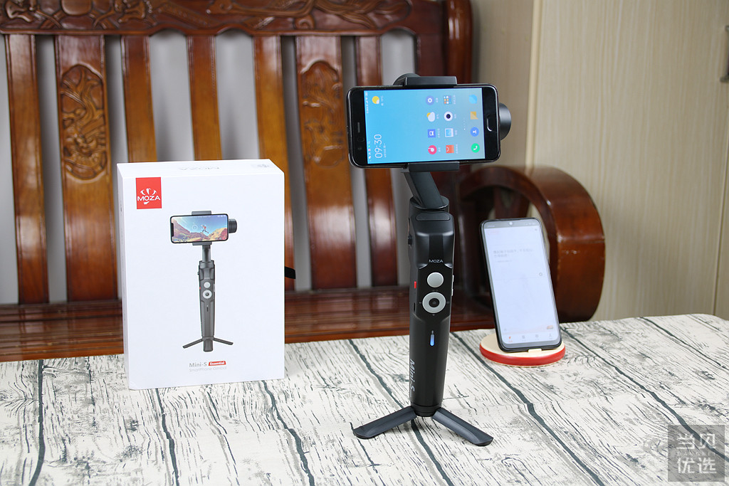 还在担心不会拍视频？魔爪Mini-S稳定器让你上手就会用