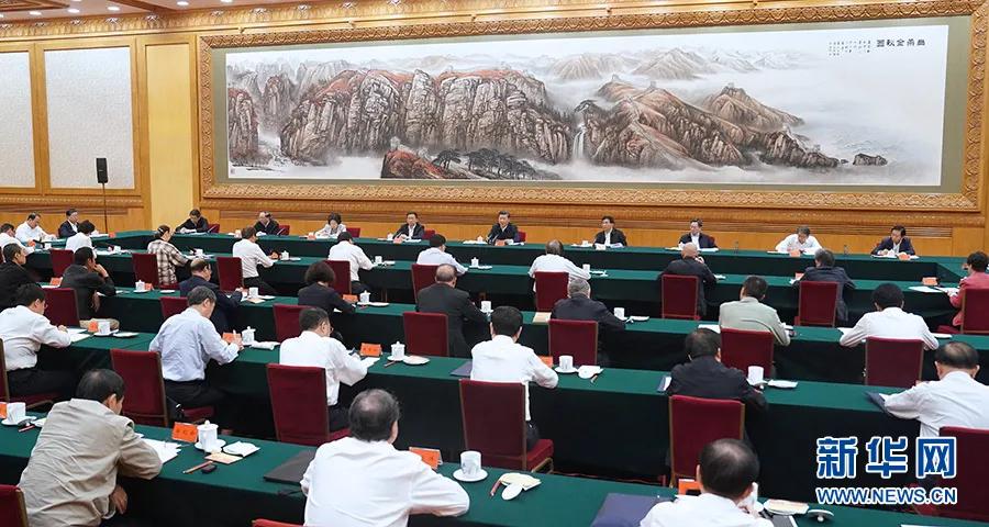 习*平近**总书记关于思想政治教育的重要论述，回答了哪些问题？