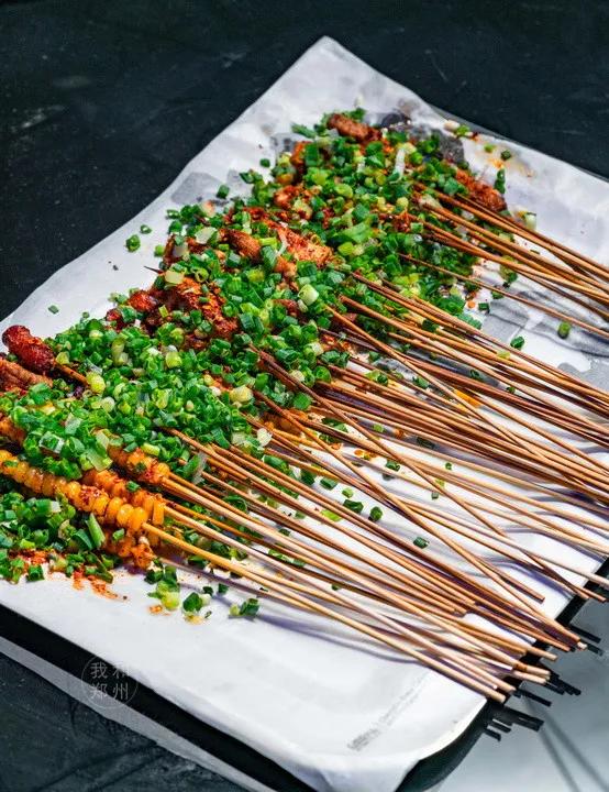 鎴愰兘灏忎紬缃戠孩閰掗,鎴愰兘缃戠孩閰掗閮戝窞