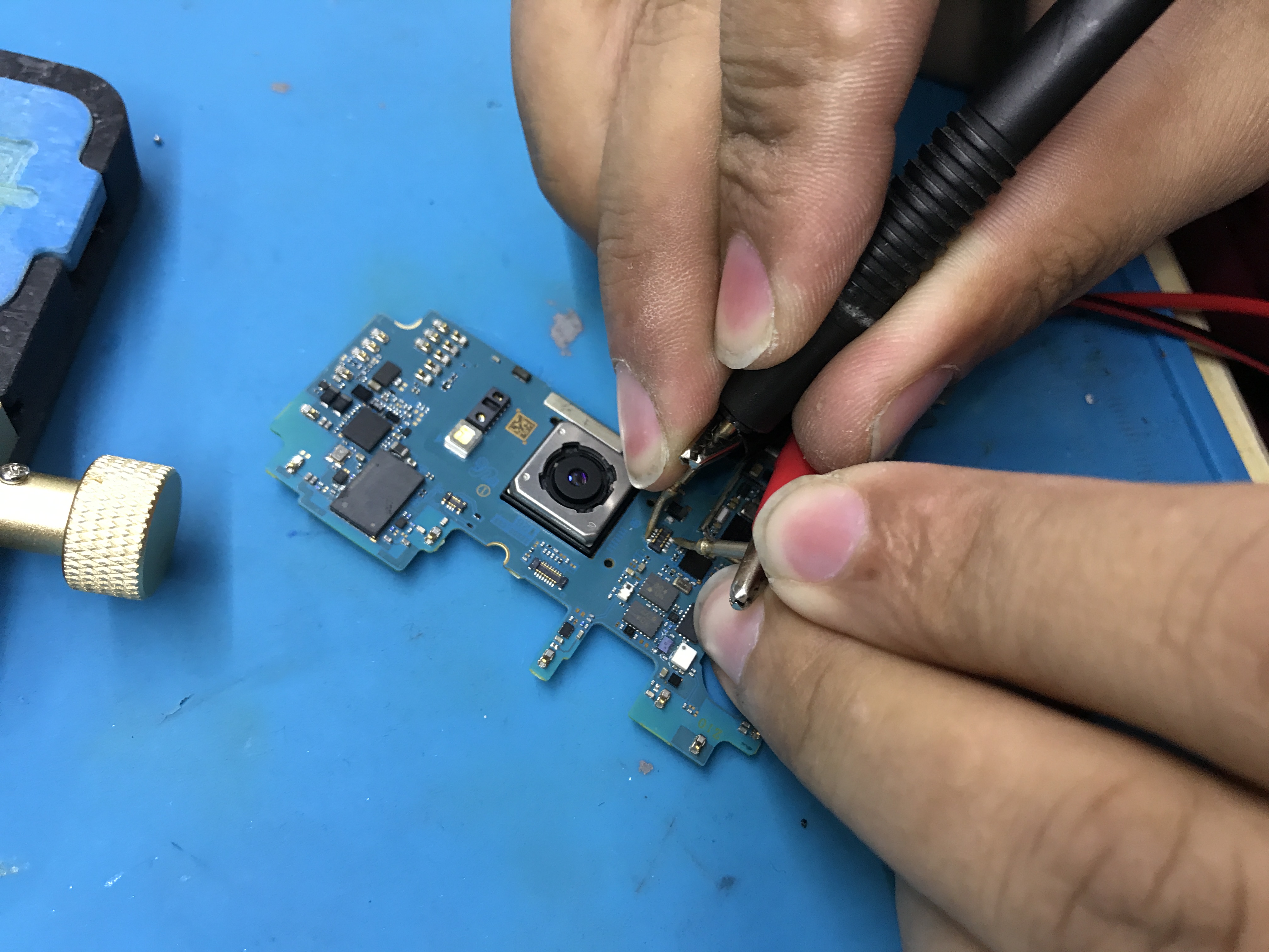 三星s6维修附近,三星s6怎么强制开机