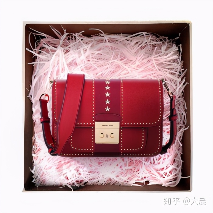 送礼物包包推荐,生日送的包推荐