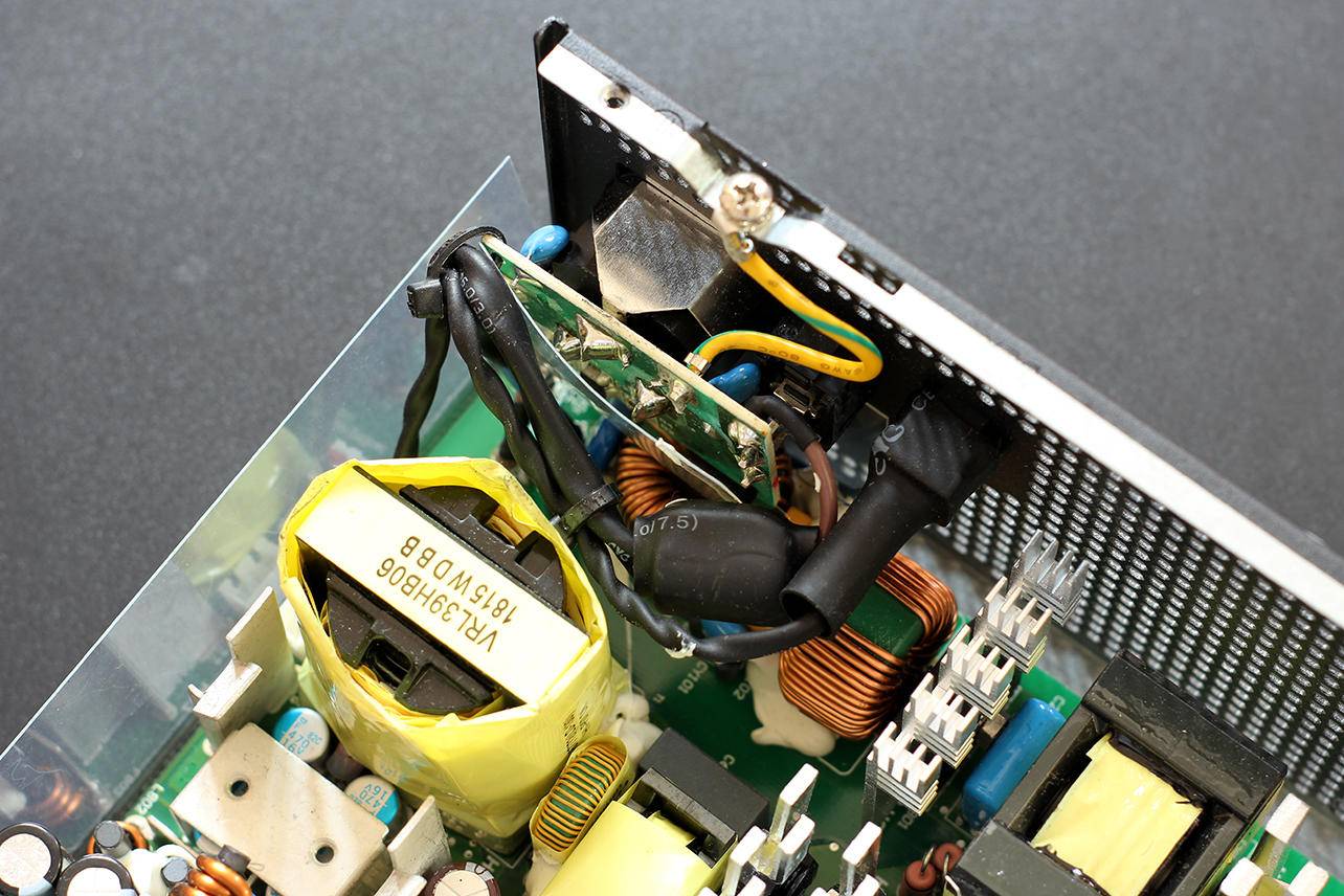 安钛克ne750和hcg750有啥区别,安钛克hcg750的电源线太硬了